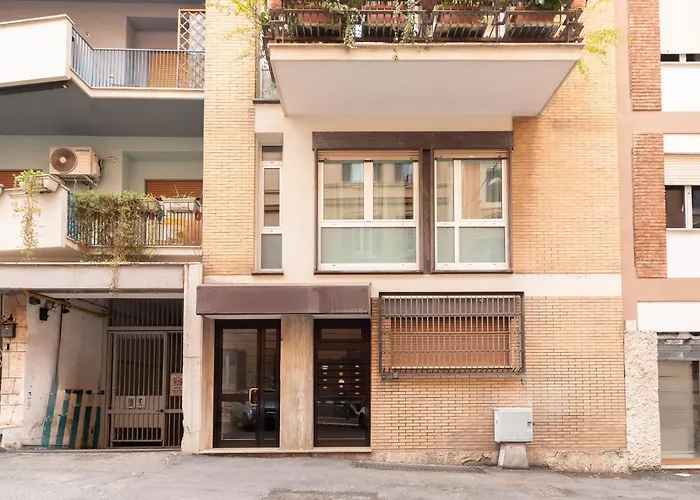 Glory House Trastevere 3 דירה